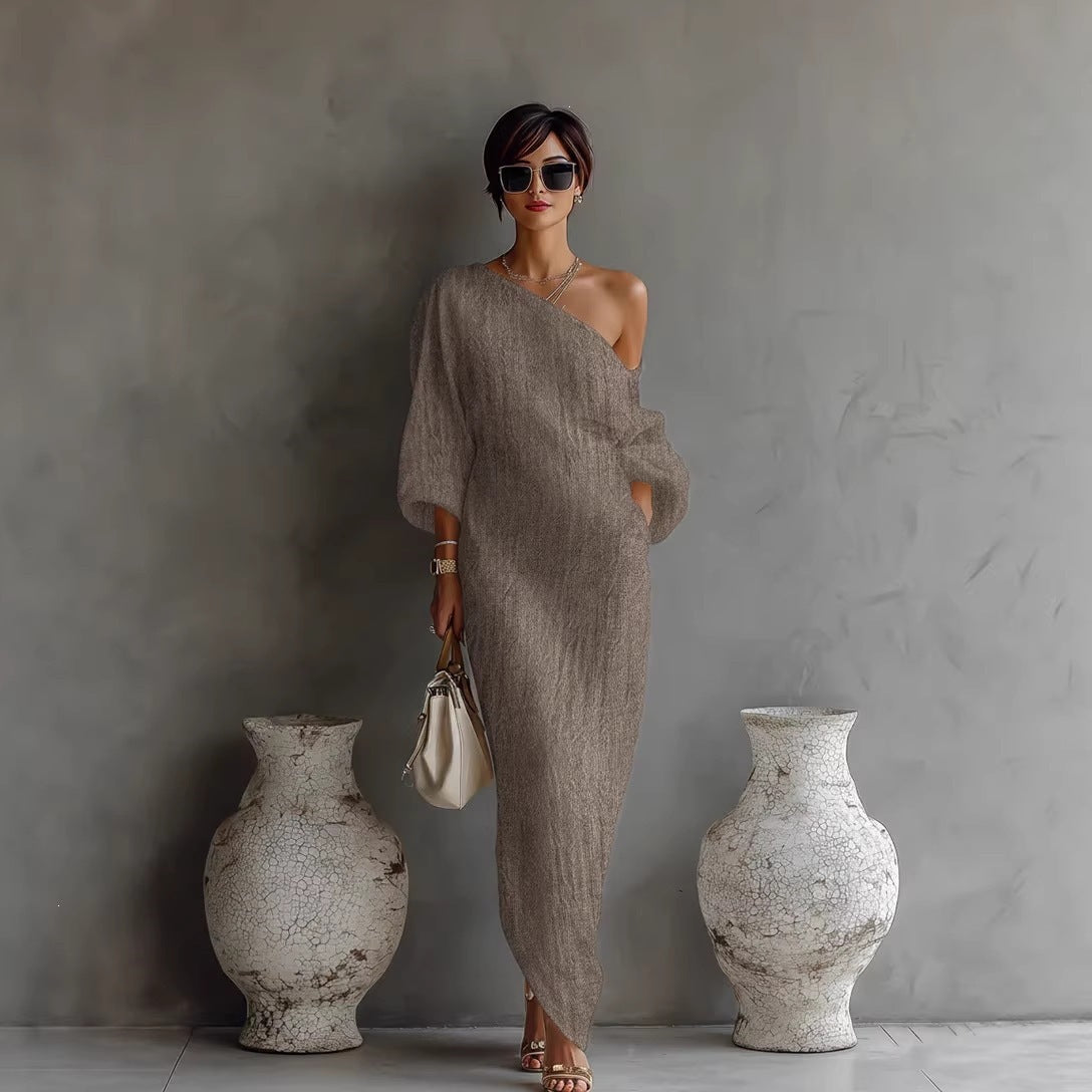 Long-sleeved off-shoulder dress