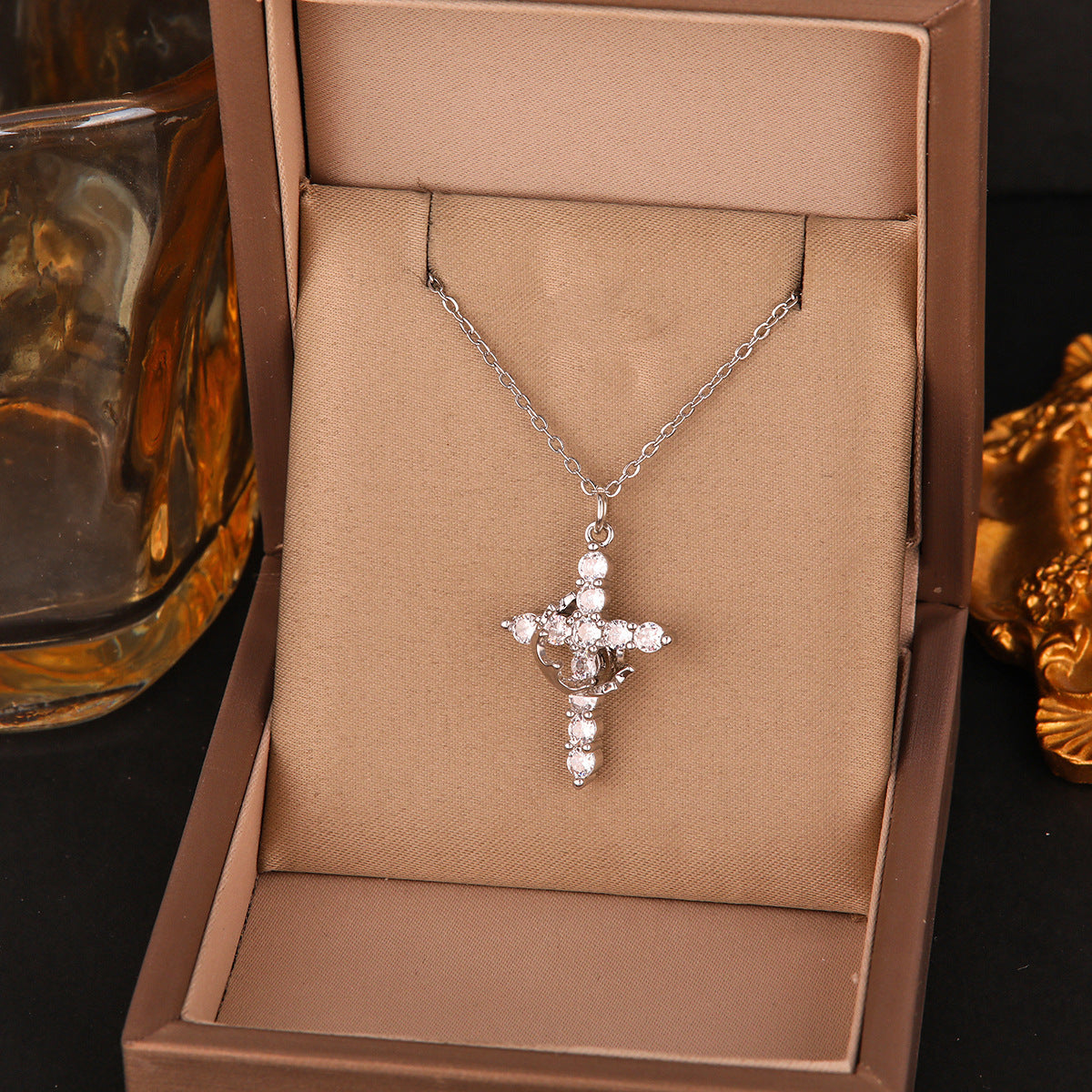 Rotatable Crown Full Diamond Cross Necklace Women's Light Luxury Niche Versatile Titanium Steel Clavicle Chain Cross-Border Popular Jewelry