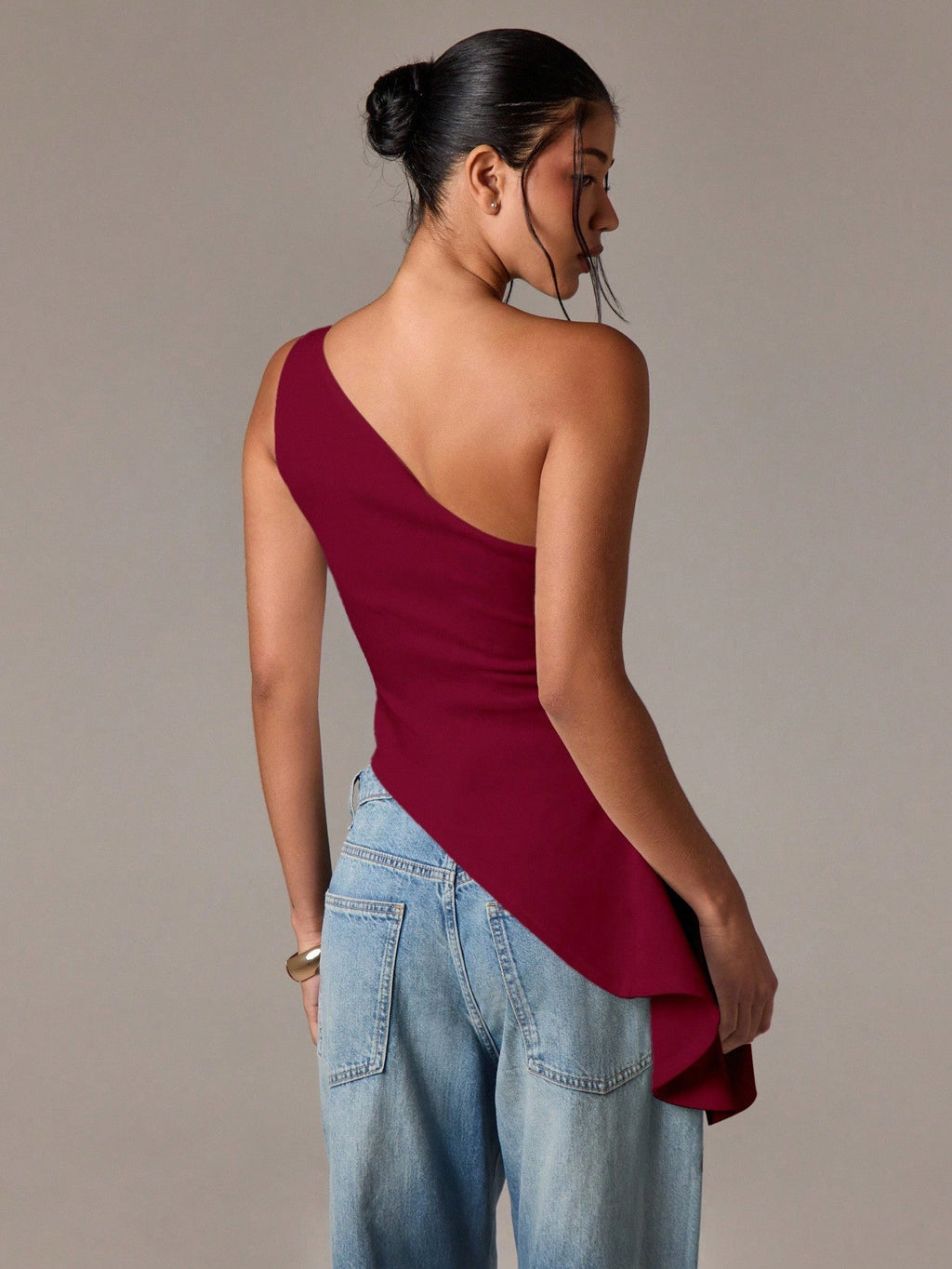 Fashionable women's blouse