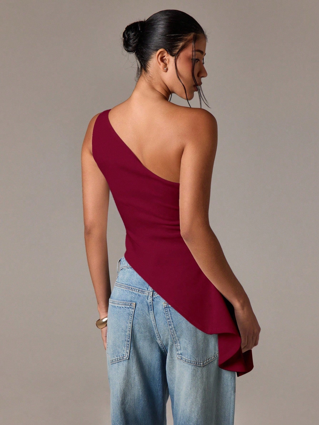 Fashionable women's blouse
