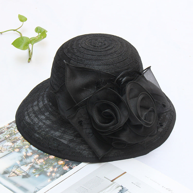Elegant Lace Sun Hat with Floral Design