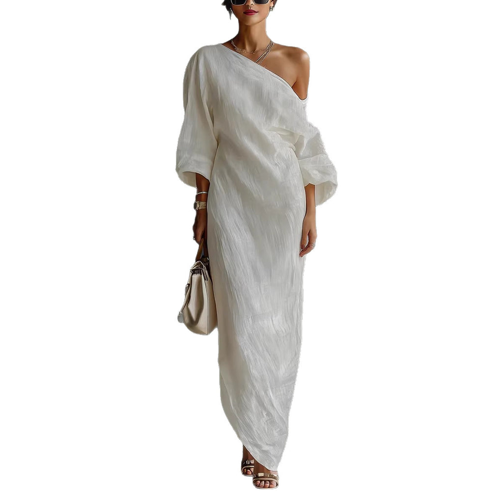 Long-sleeved off-shoulder dress